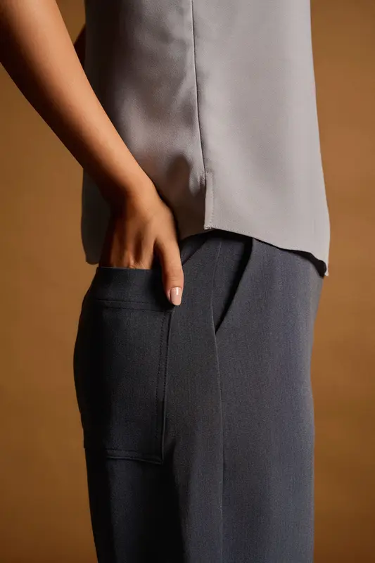 CALÇA MARCELA