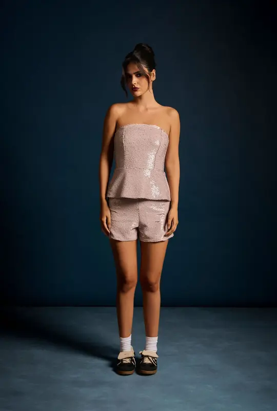 SHORT BELLA