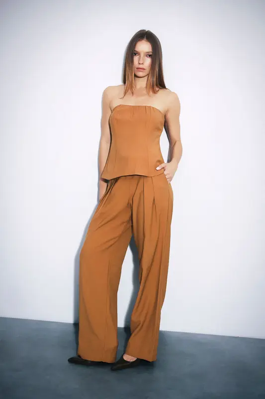 CALÇA AVA