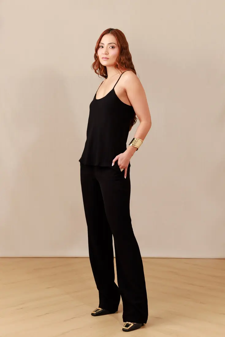 CALÇA BRUNA