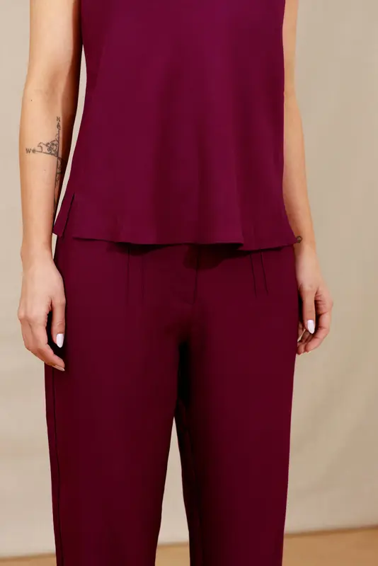 CALÇA BRUNA