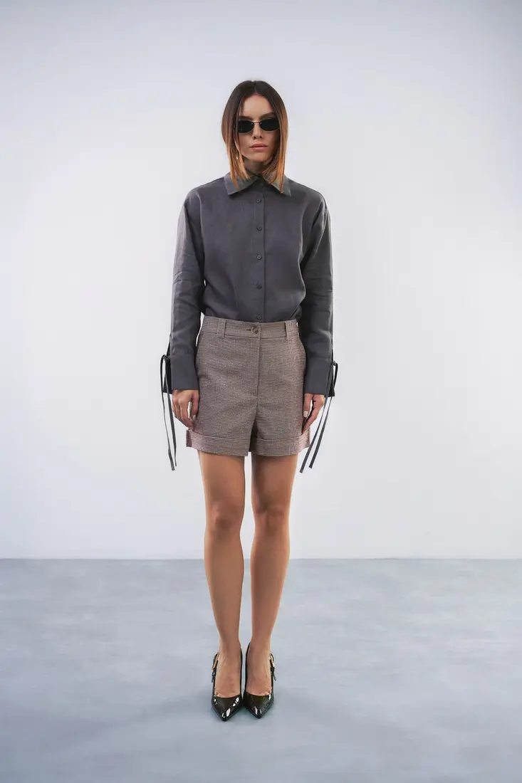 SHORT EUGENIA